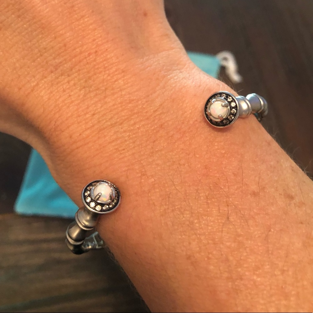 Kendra Scott Erica opal cuff - Picture 2 of 5